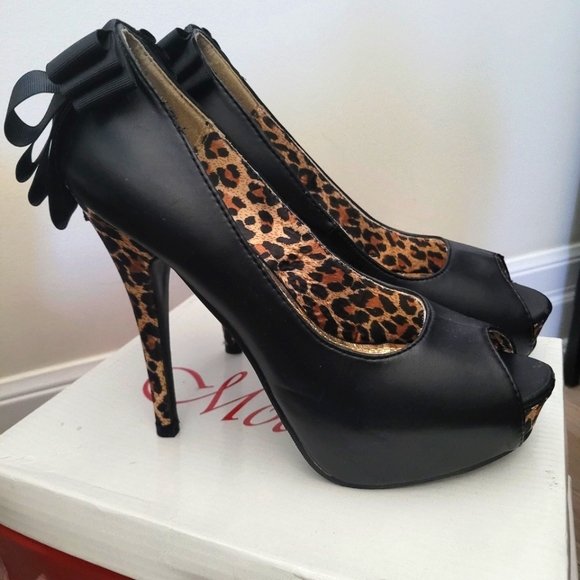 Platform Leopard Print Peeptoes - Picture 1 of 4